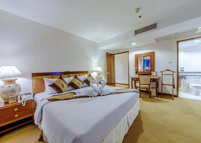 Palace Bangkok