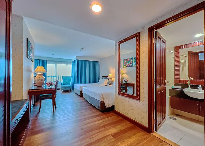 Palace 4*