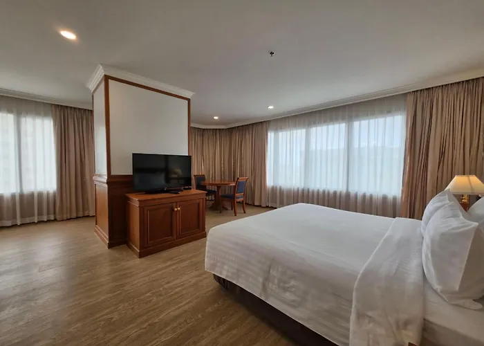 Palace 4* Bangkok
